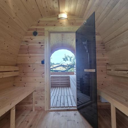Loft Apartment Mit Grosser Badewanne A Mugeln 外观 照片