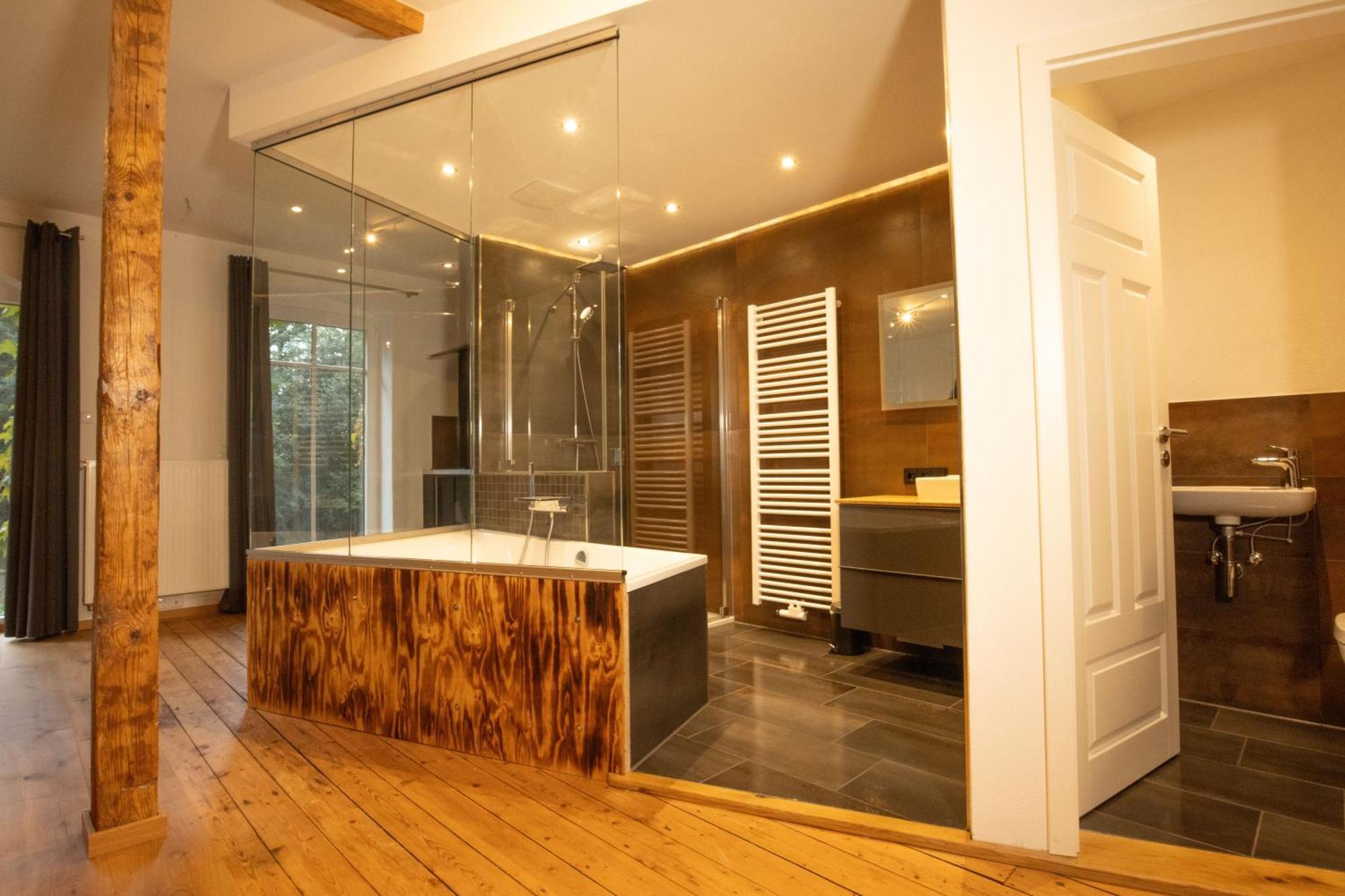 Loft Apartment Mit Grosser Badewanne A Mugeln 外观 照片